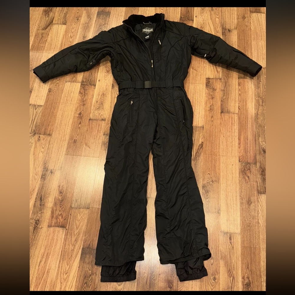 Obermeyer Tyra Ski Suit! Excellent condition